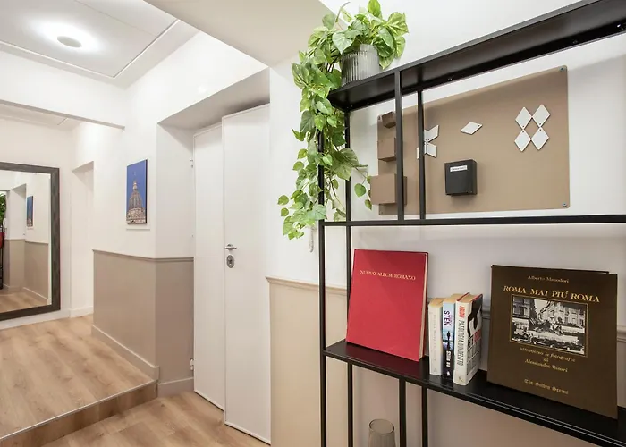 Pantheon Suites Rome 2